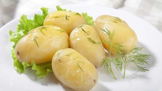 أهمية البطاطس المسلوقة