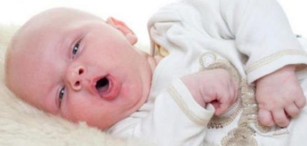 علاج الكحة عند الاطفال وقت النوم