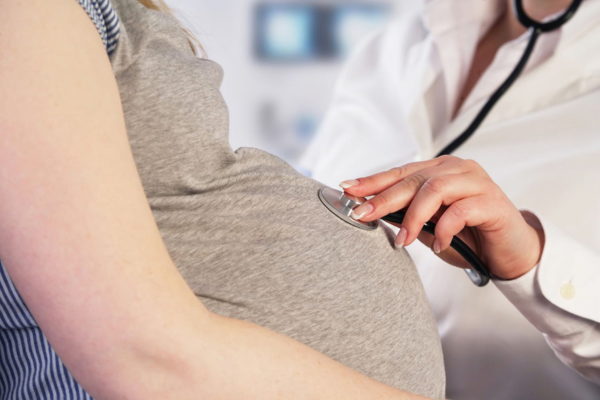 معدل نبض الجنين خلال فترة الحمل