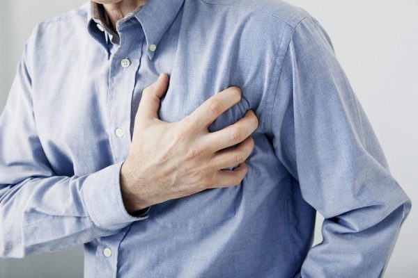 اعراض مرض القلب عند الشباب